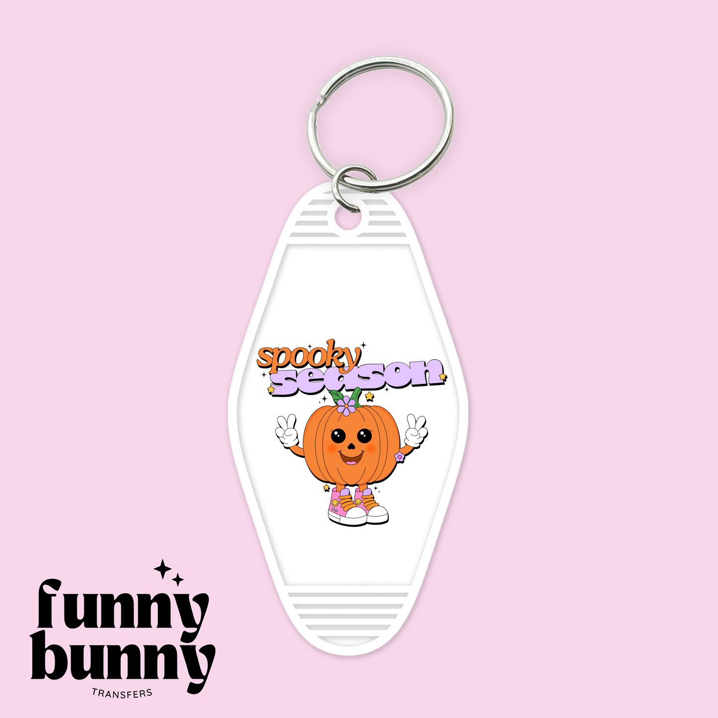 Retro Smiley Pumpkin Season - Motel Keychain